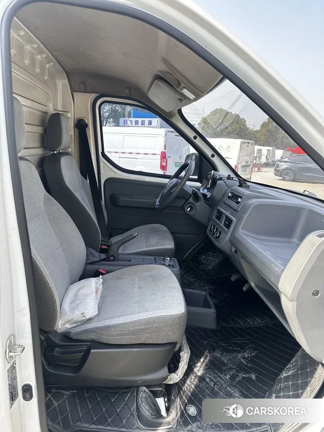 Wuling Automobile Wuling Yangguang 2024 Белый из Китая, фото 4