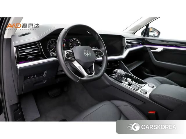 Volkswagen Touareg 2021 Черный из Китая, фото 2