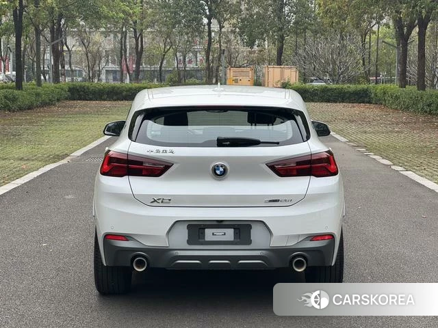 BMW X2 2023 Белый из Китая, фото 4