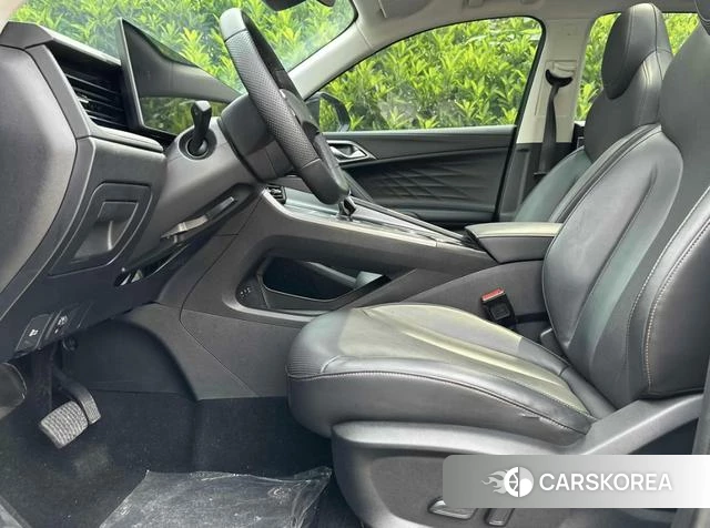 Roewe RX5 2023 Черный из Китая, фото 4