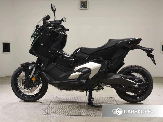 Проданный Honda X-ADV 750 2026 из Японии, фото 2