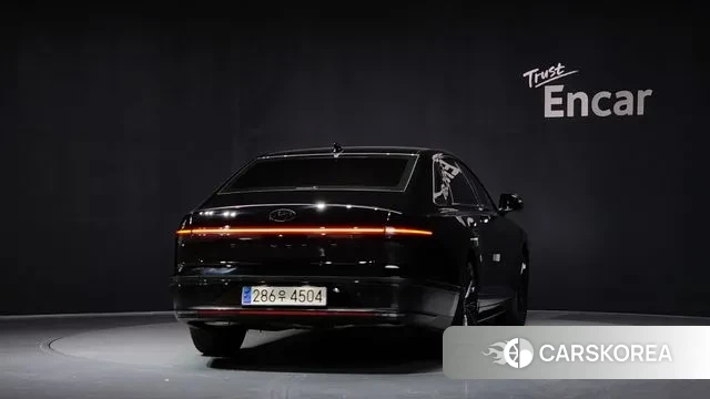 Hyundai Grandeur (GN7) id 3492302 из Кореи 14