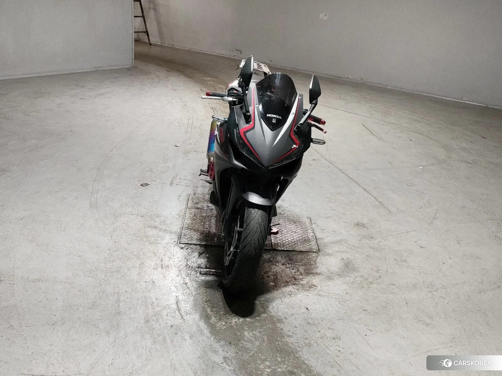 Проданный Honda CBR400R id 4193765 из Японии