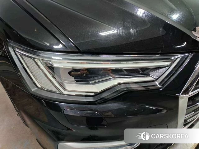 Audi A6L id 4271719 из Китая 11