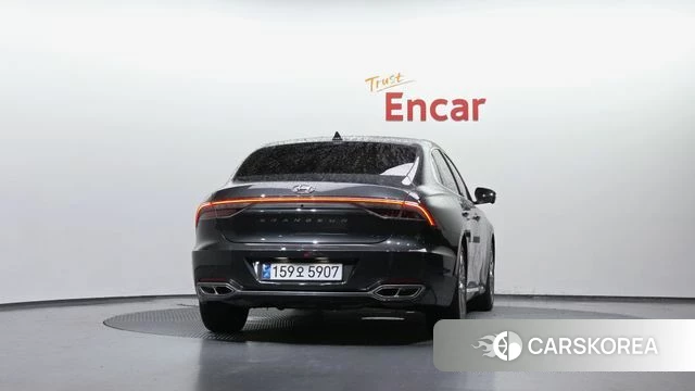 Hyundai The New Grandeur IG id 4609342 из Кореи 28