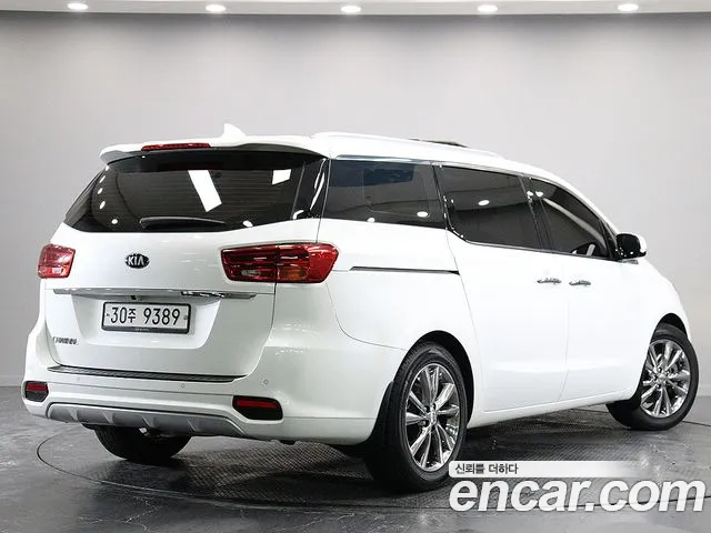 Kia The New Carnival id 2714531 из Кореи 14