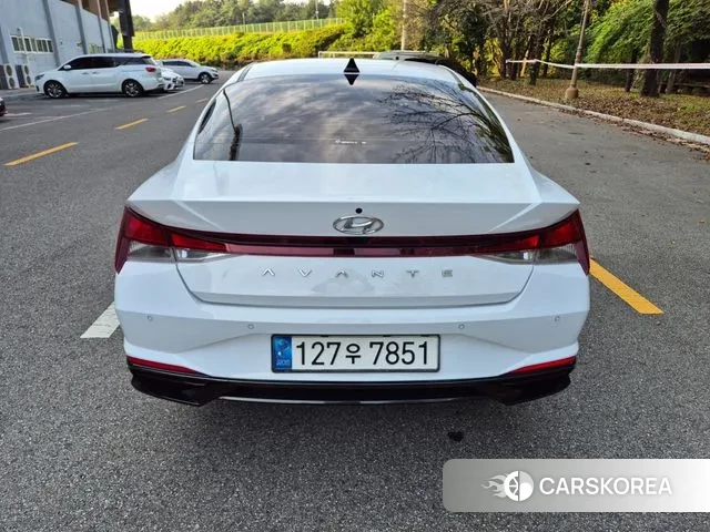 Hyundai Avante (CN7) 2021 Белый из Кореи, фото 4