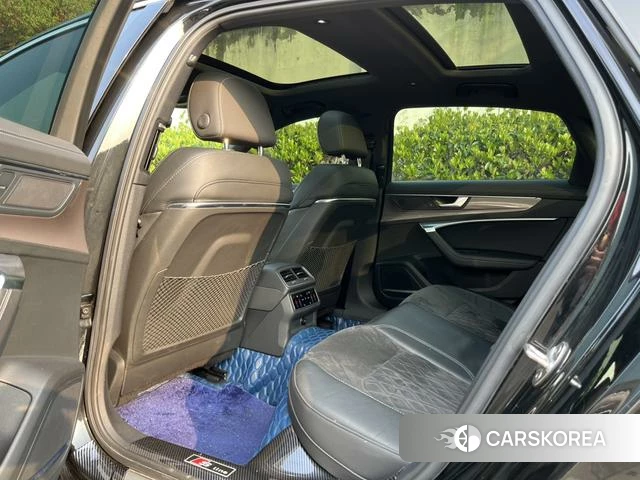 Audi A6L id 4328978 из Китая 10