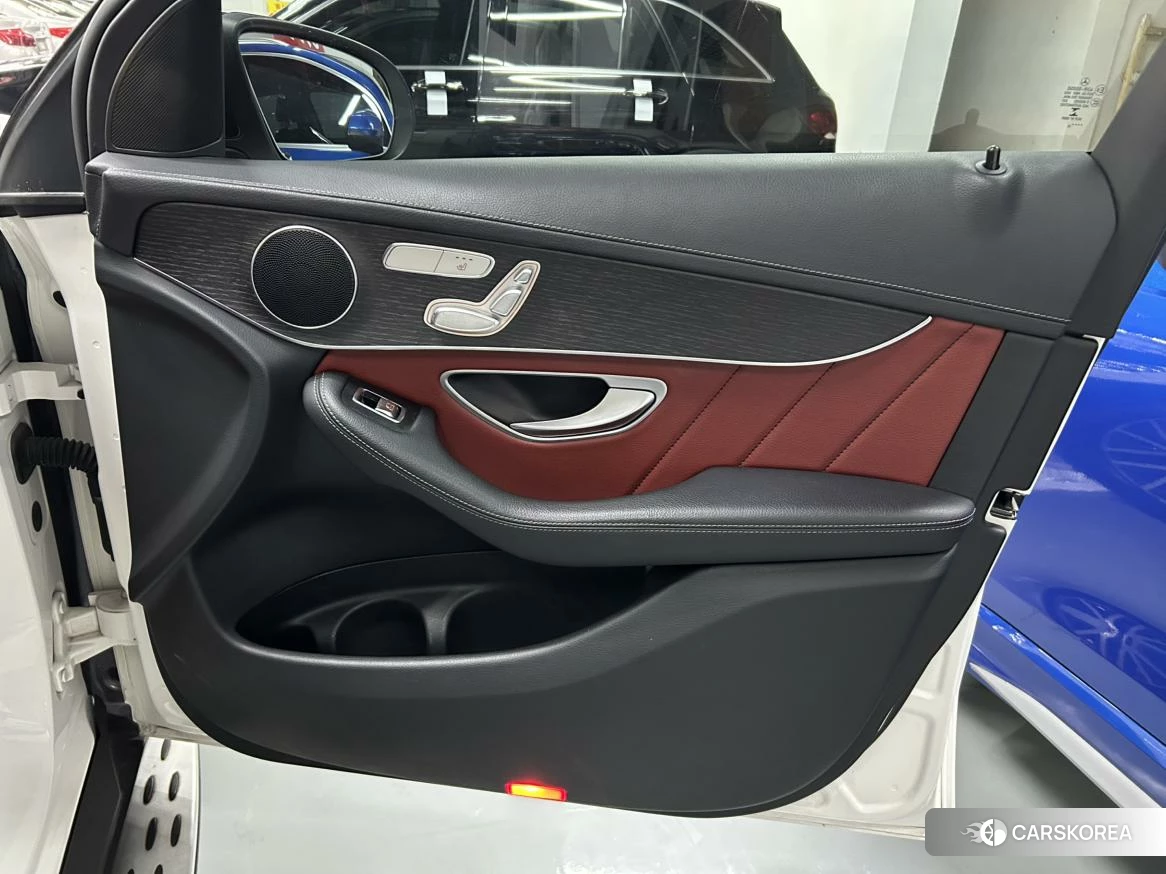 Mercedes-Benz GLC Coupe id 4426834 из Китая 15