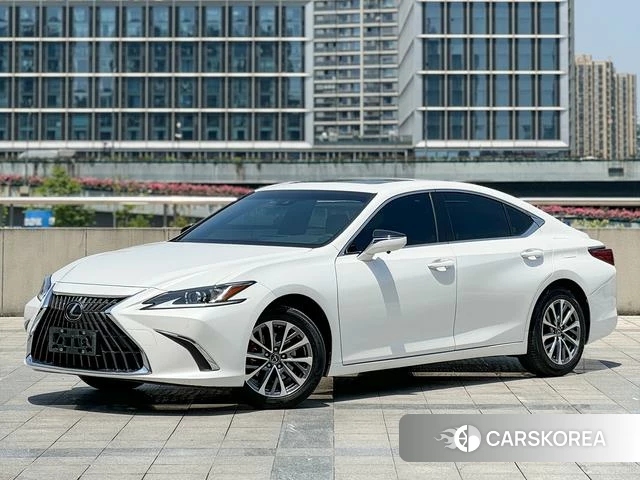 Lexus ES 2022 Белый из Китая, фото 6