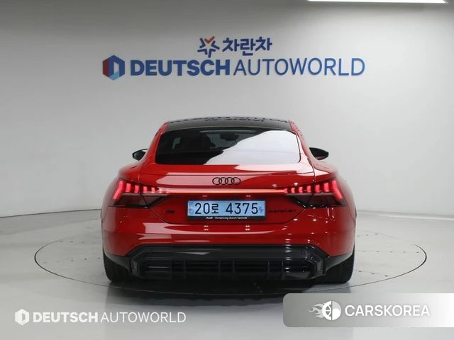 Audi RS e-Tron GT 2022 Красный из Кореи, фото 6