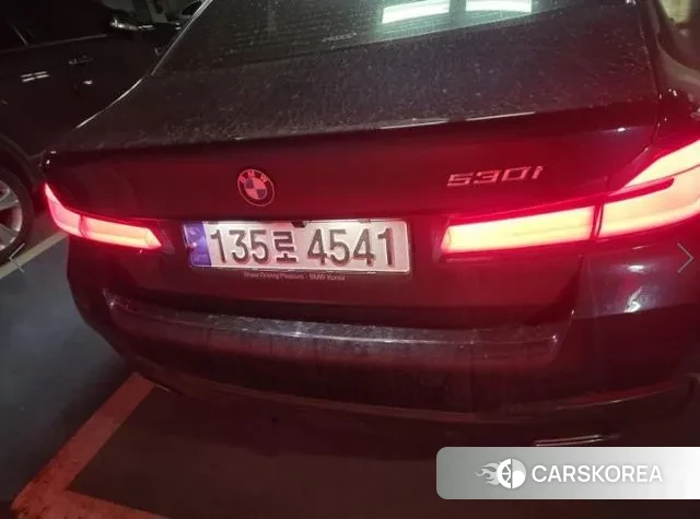 BMW 5 Series (G30) 2023 Черный из Кореи, фото 6