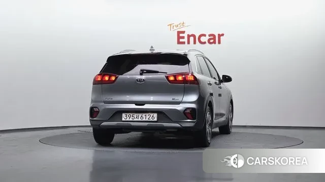 Kia The New Niro id 3681578 из Кореи 14