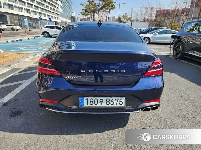 Genesis The New G70 id 3705840 из Кореи 7