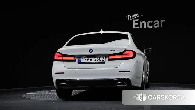 BMW 5 Series (G30) id 3473023 из Кореи 14