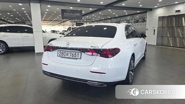 Mercedes-Benz E-Class W214 id 4408103 из Кореи 14