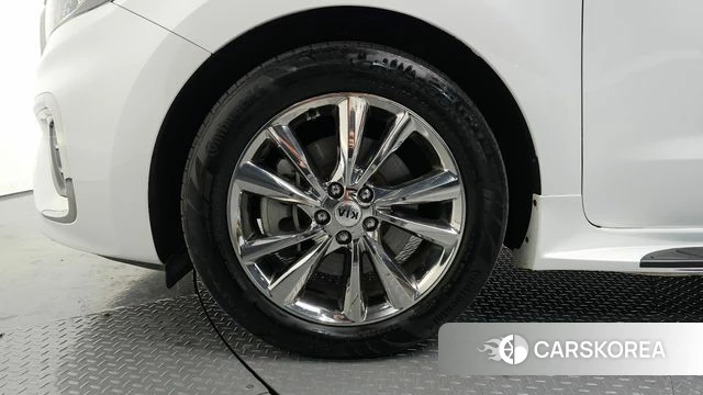 Kia The New Carnival id 3873575 из Кореи 14