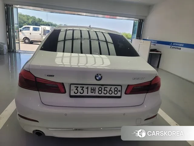 BMW 5 Series (G30) id 2995265 из Кореи 14