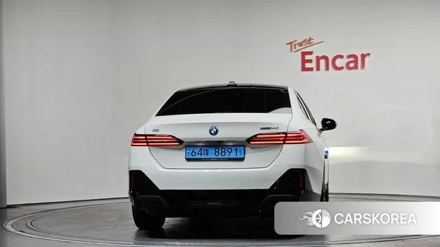 BMW i5 (G60) id 4308346 из Кореи 29