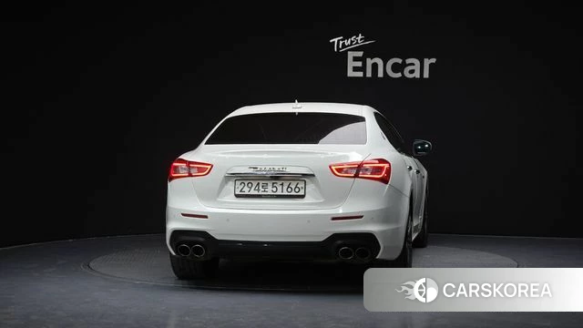 Maserati Ghibli id 3829261 из Кореи 14