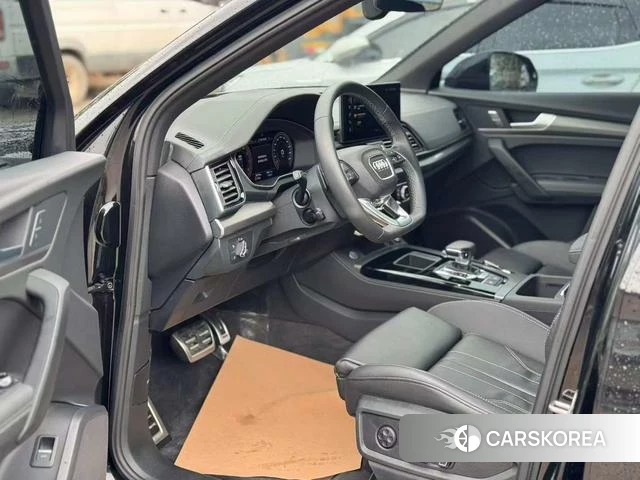 Audi Q5L 2023 Черный из Китая, фото 5