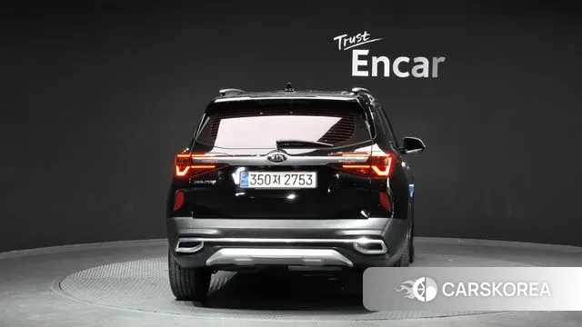 Kia Seltos id 3691750 из Кореи 14