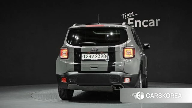 Jeep Renegade id 3924527 из Кореи 14