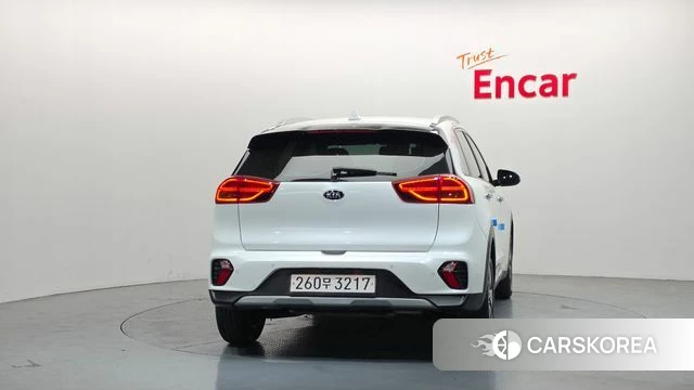 Kia The New Niro id 4250404 из Кореи 24