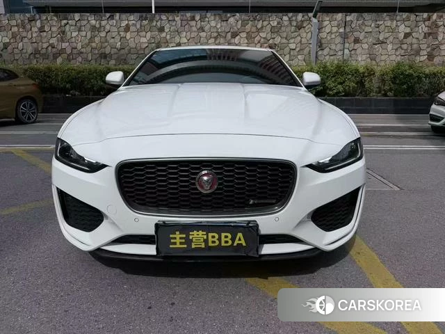 Jaguar XEL 2021 Белый из Китая, фото 4