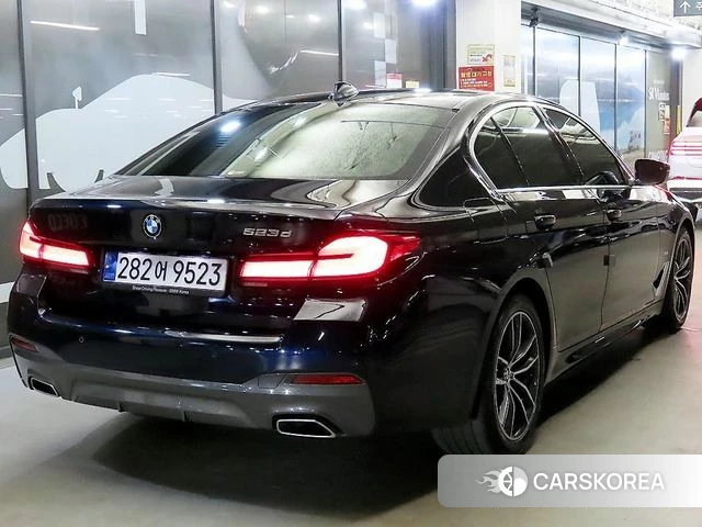 BMW 5 Series (G30) id 4343206 из Кореи 14