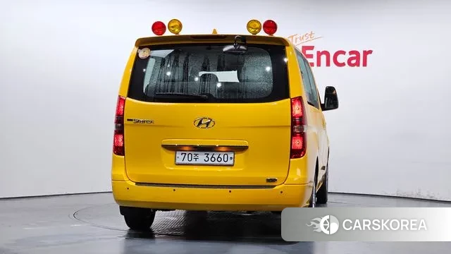 Hyundai The New Grand Starex id 3233463 из Кореи 14