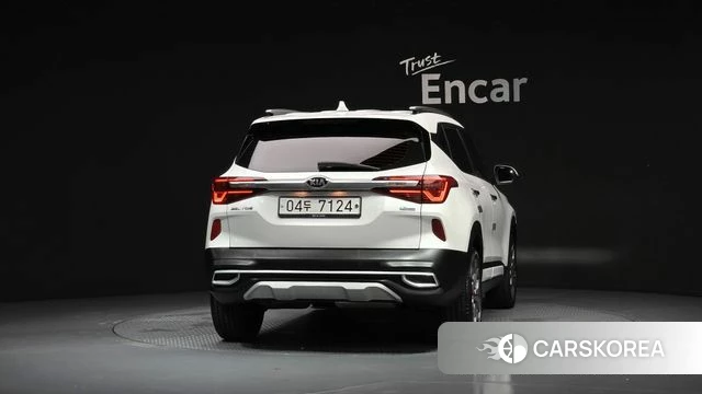 Kia Seltos id 4662656 из Кореи 14