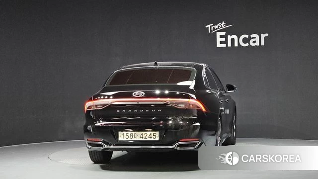 Hyundai The New Grandeur IG id 4502037 из Кореи 14