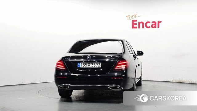 Mercedes-Benz E-Class W213 id 4684098 из Кореи 27