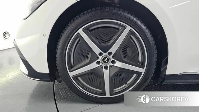 Mercedes-Benz EQE V295 id 4230718 из Кореи 28