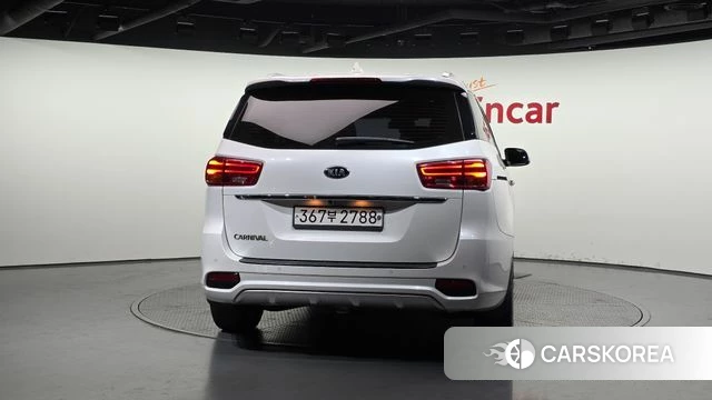 Kia The New Carnival id 4286167 из Кореи 14