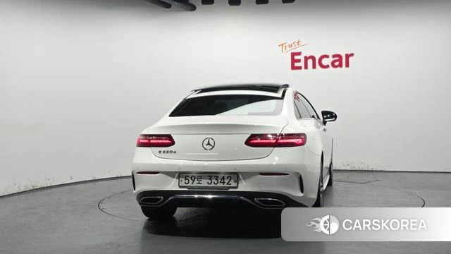 Mercedes-Benz E-Class W213 id 3807917 из Кореи 14