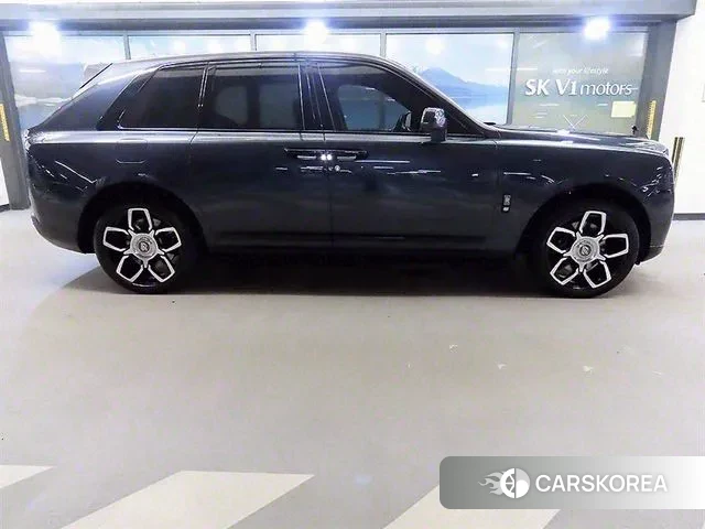 Rolls-Royce Cullinan id 3055459 из Кореи 14