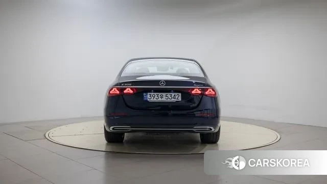 Mercedes-Benz E-Class W214 id 3002150 из Кореи 14