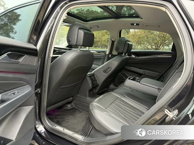 Volkswagen Passat id 4264577 из Китая 9