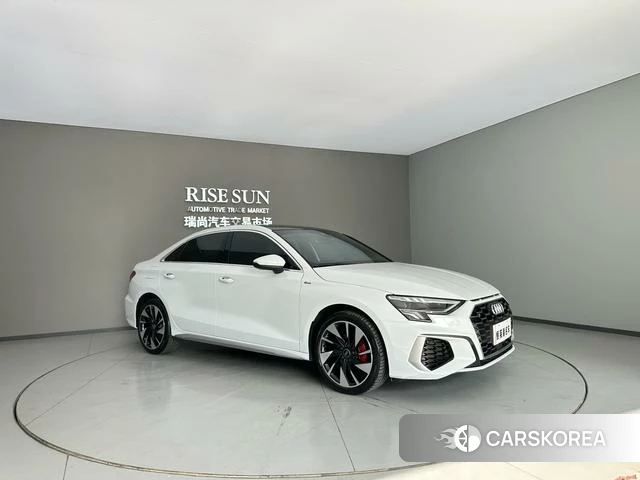 Audi A3 2024 Белый из Китая, фото 4