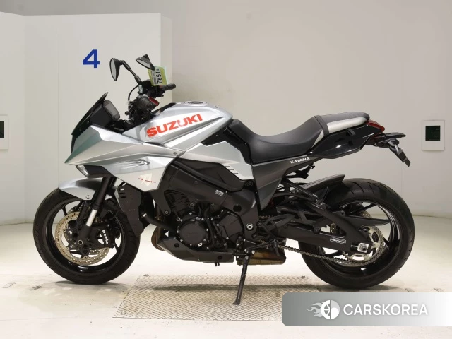 Проданный Suzuki GSX-S1000S Katana 2021 из Японии