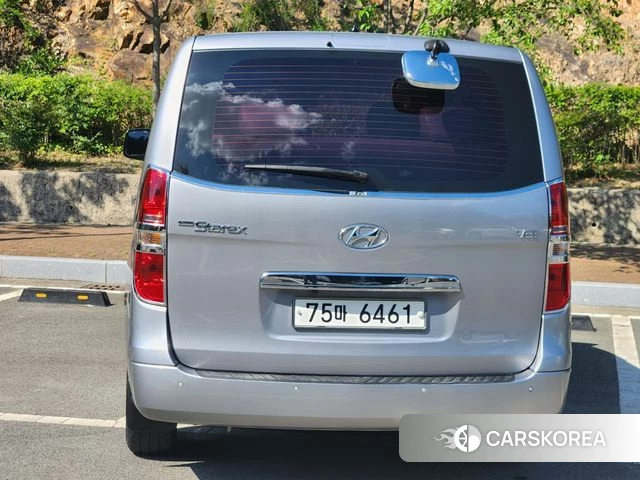 Hyundai The New Grand Starex id 4420602 из Кореи 14