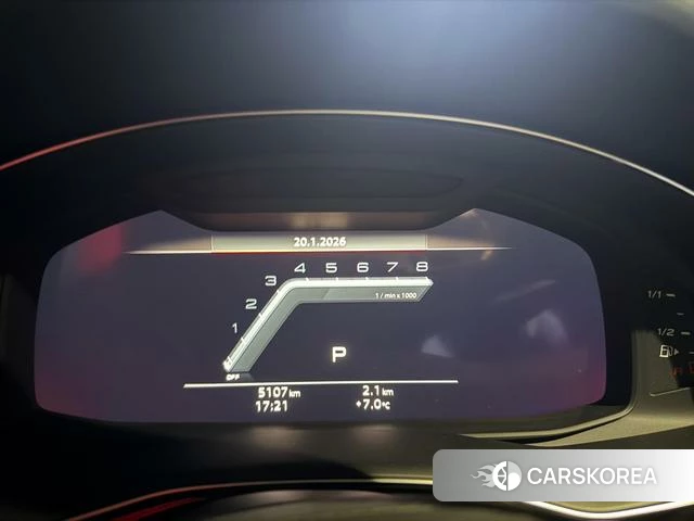 Audi SQ7 2024 Темно-серый из Китая, фото 4