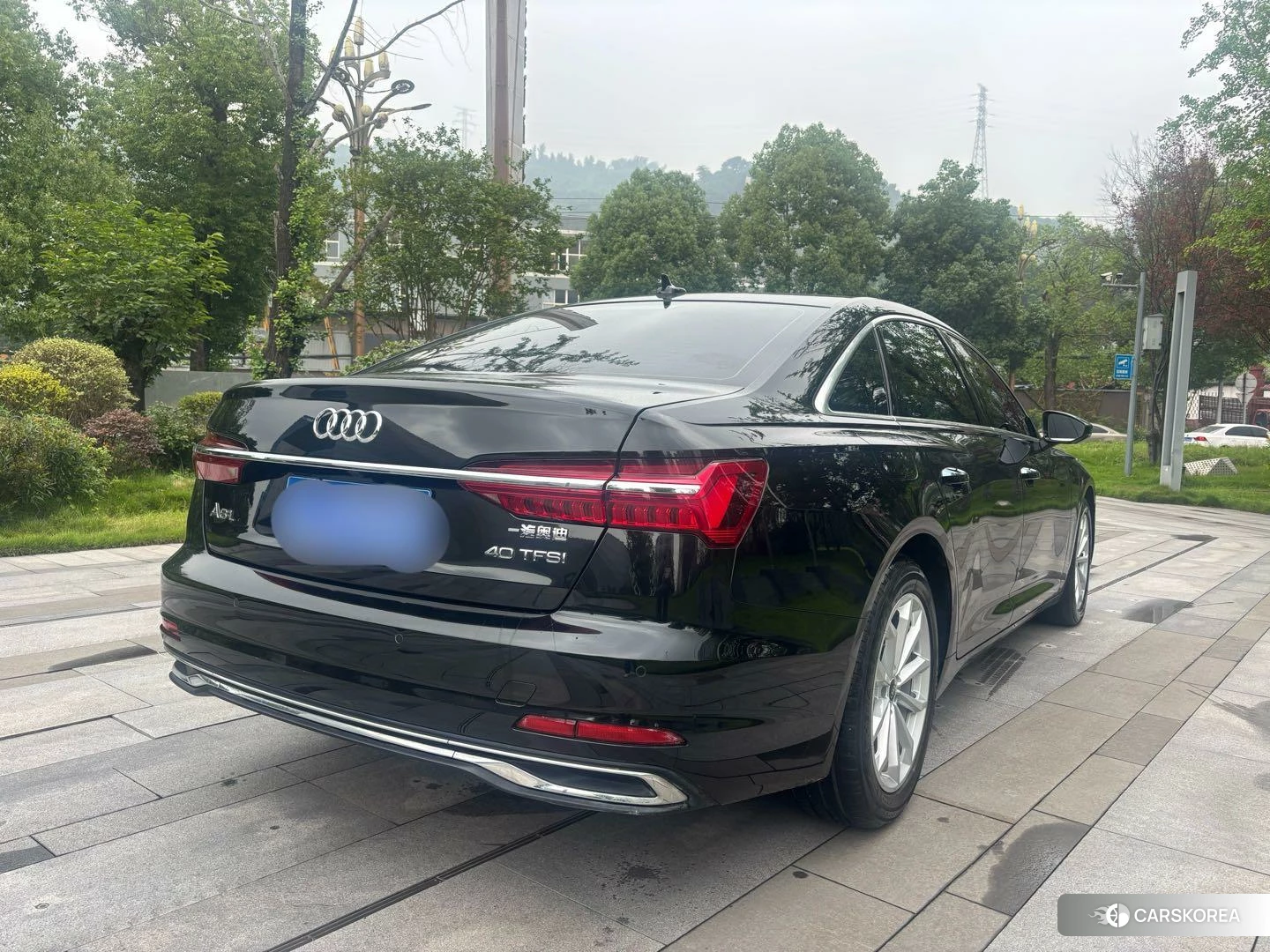 Audi A6L id 4452980 из Китая 9