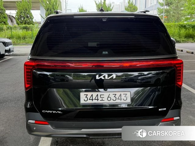 Kia The New Carnival 4th Generation 2024 Черный из Кореи, фото 5