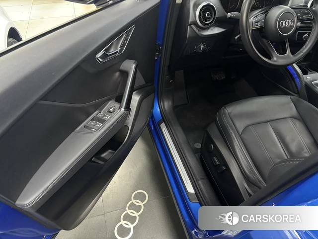 Audi Q2L id 4254184 из Китая 13