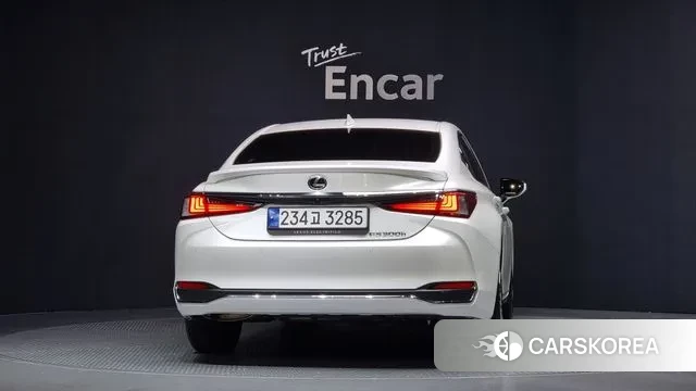 Lexus ES300h 7th generation id 2963831 из Кореи 14