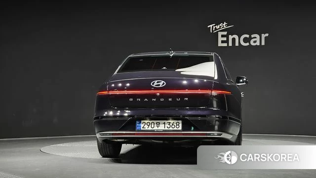 Hyundai Grandeur (GN7) id 3903213 из Кореи 14