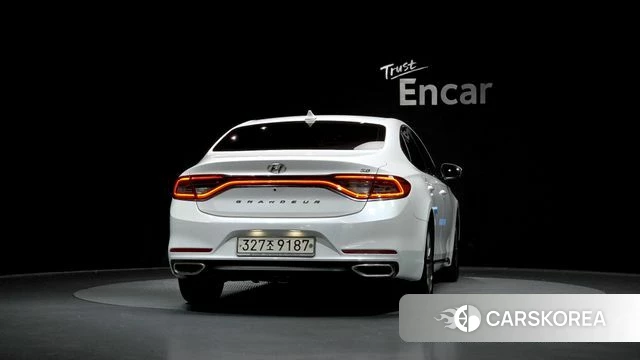 Hyundai Grandeur IG id 3845472 из Кореи 14